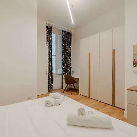 Guesthost - Brignole Lovely X4 *